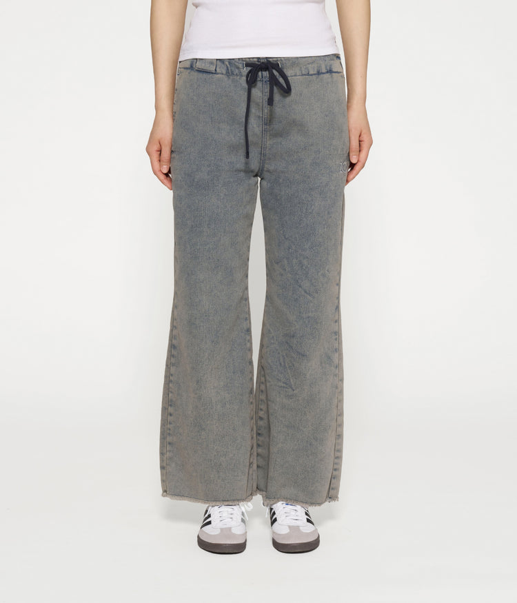 flared jogger jog denim | blue denim