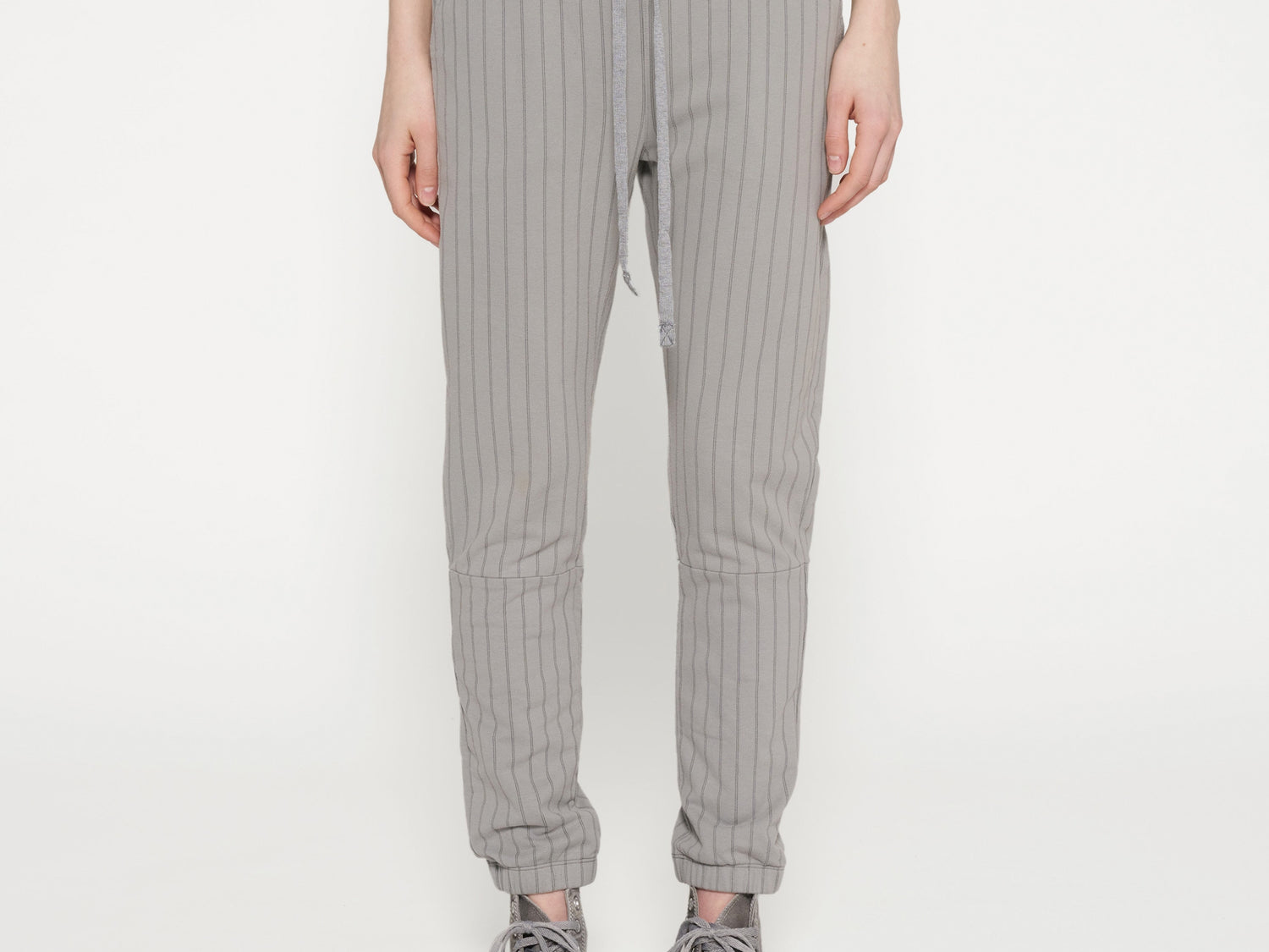 cropped jogger pinstripe | graphite