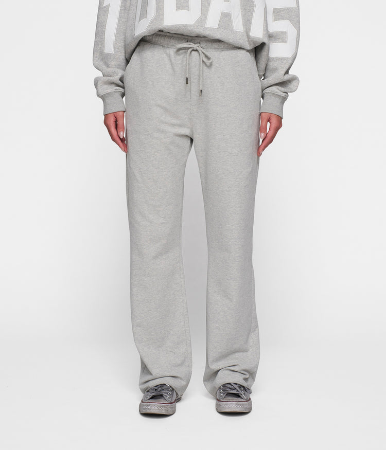 THE STRAIGHT JOGGER | light grey melee