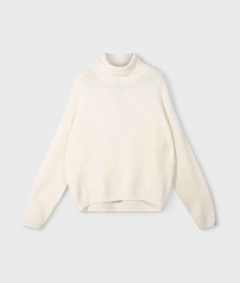 coll sweater soft knit | ecru