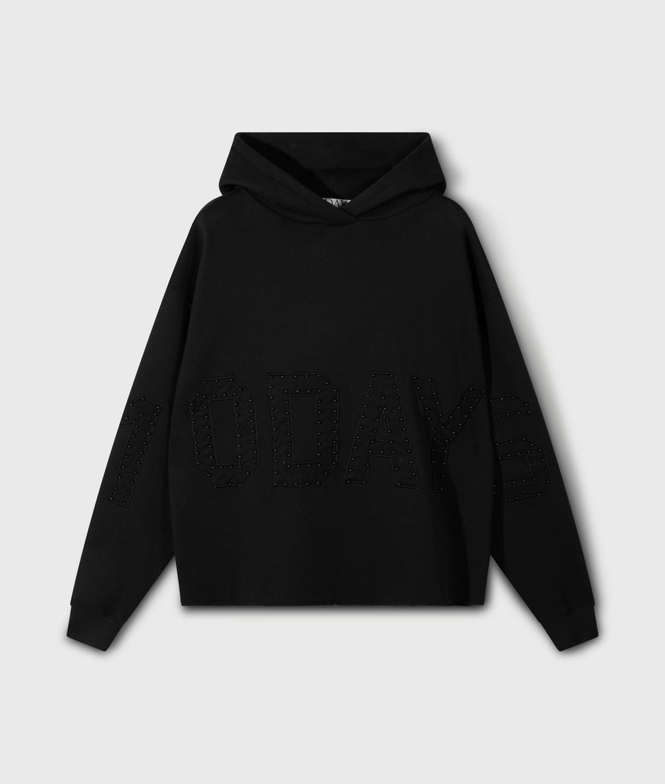 statement hoodie pearls | black