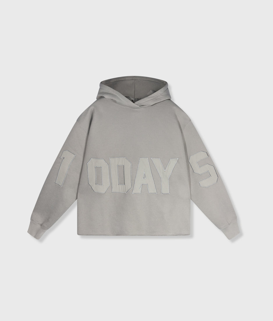 statement hoodie logo patch | graphite