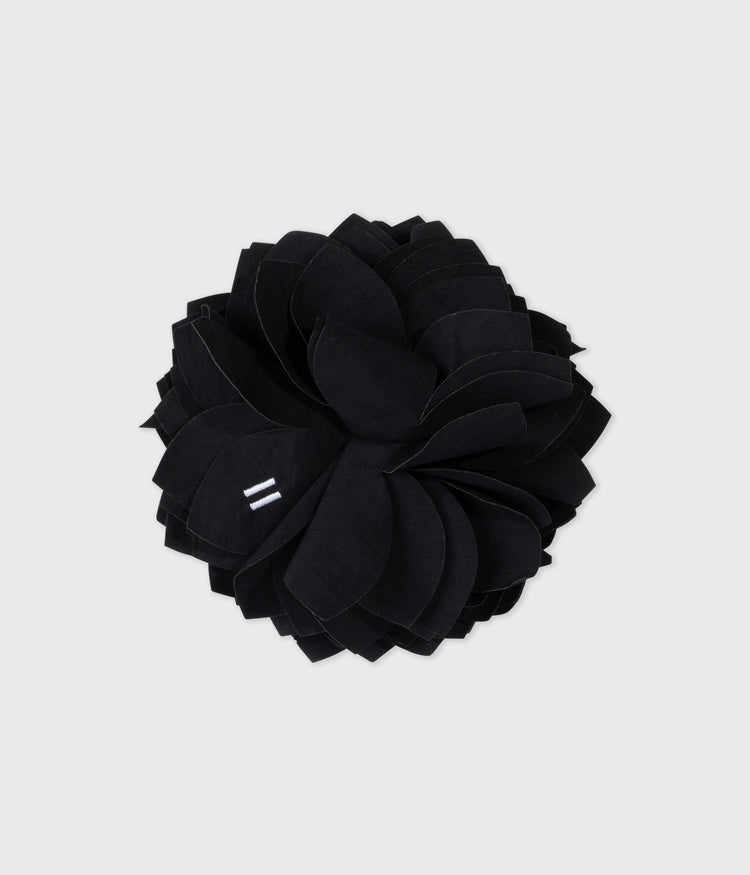 flower corsage small | black