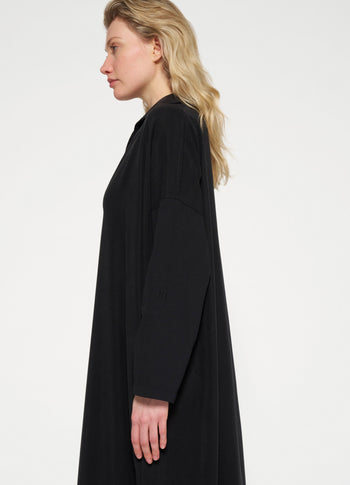 standing collar maxi dress | black