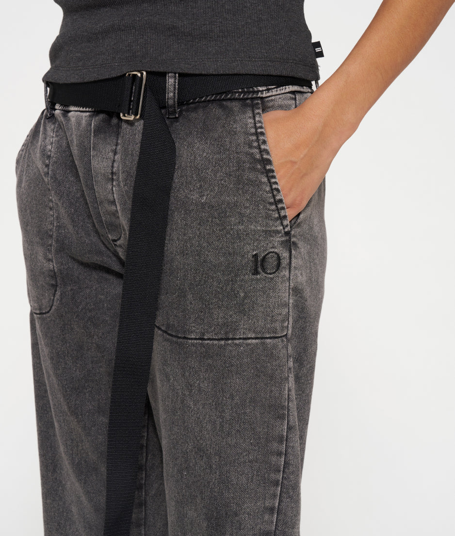 belted pants jog denim | black