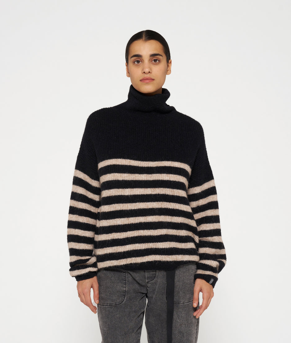 coll sweater knit stripes | black/light latte