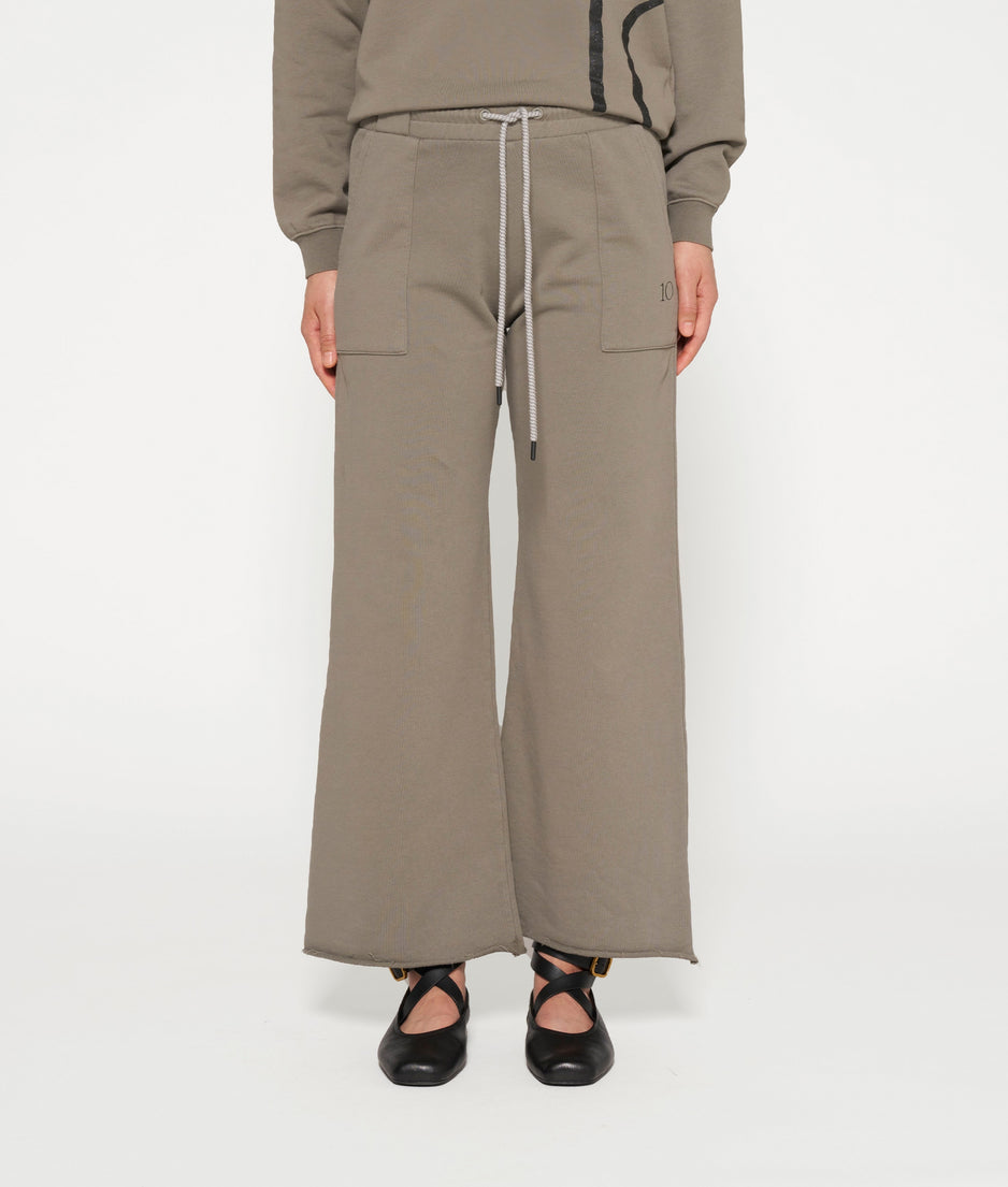 flared jogger | sage