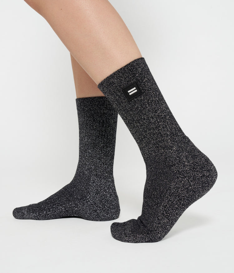 sock label | black