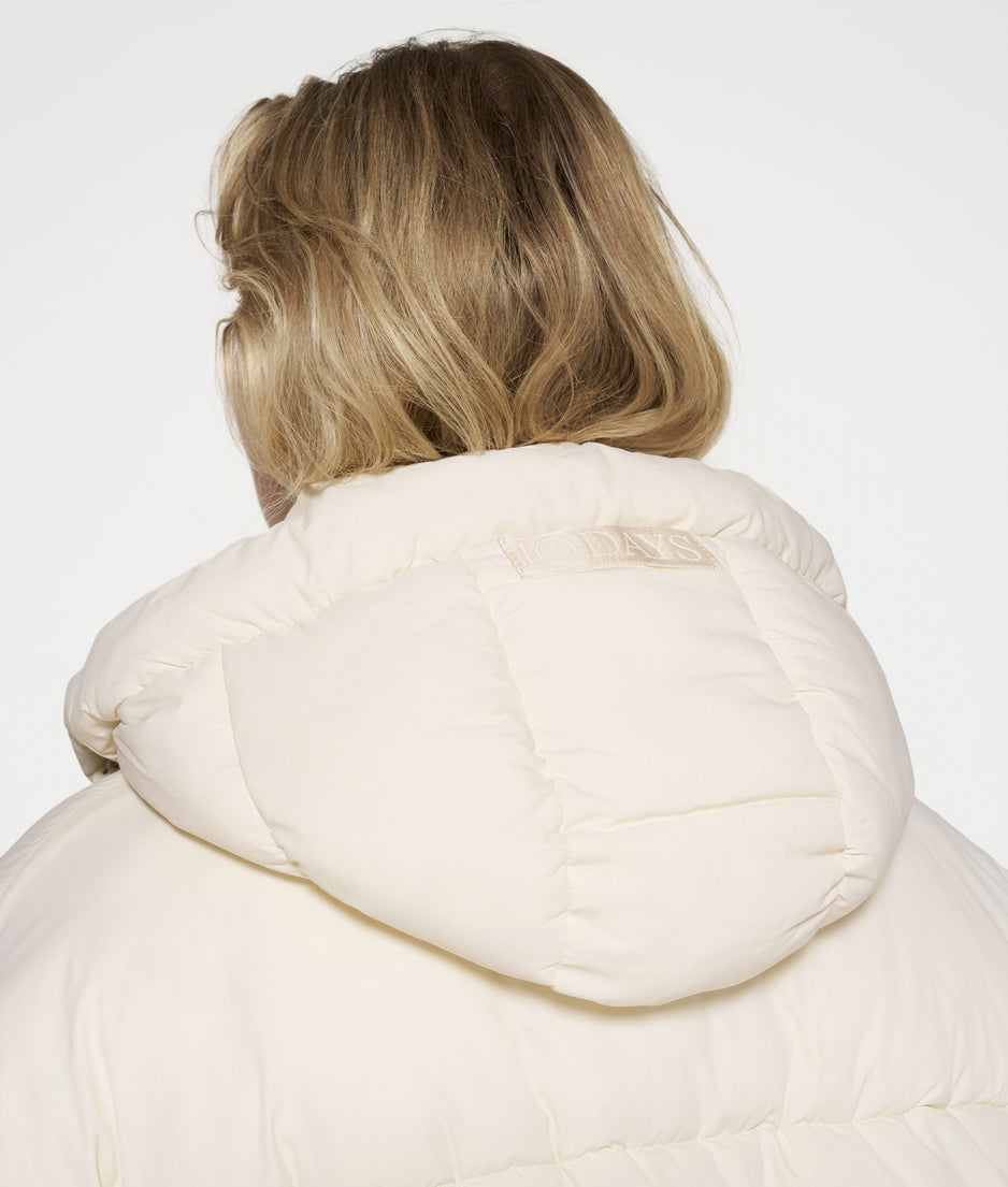 short puffer jacket | light natural