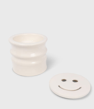 scented candle + happy lid white | multicolor