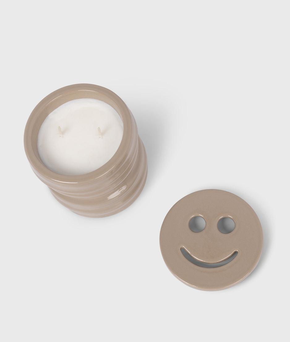 scented candle + happy lid stone | multicolor